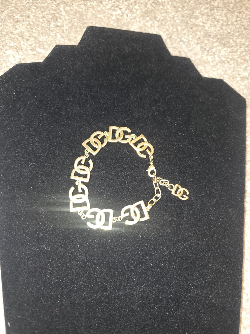 18kgp Dg Gold Link Logo Bracelet - Picture 1 of 5